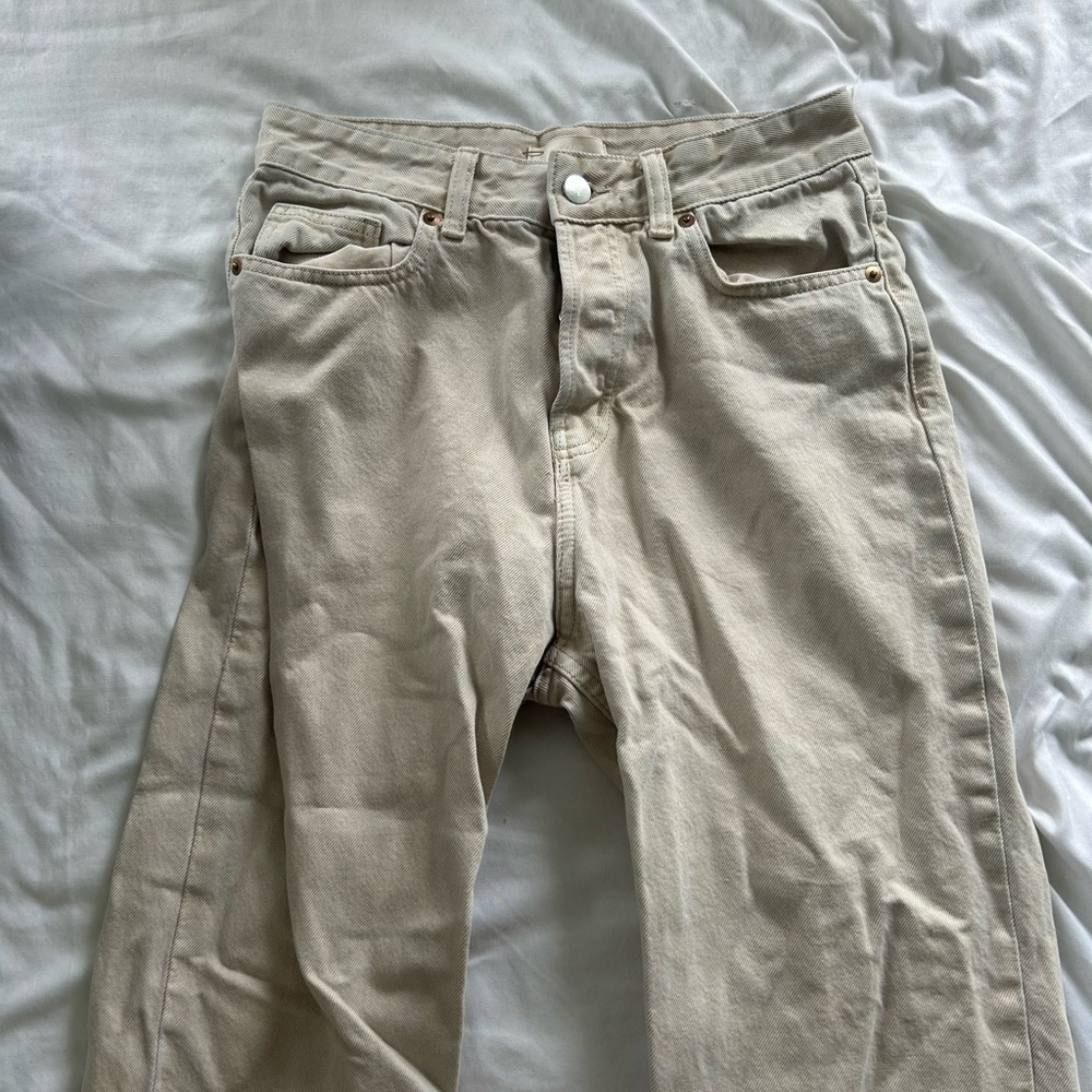 H&M Straight Leg Beige Jeans